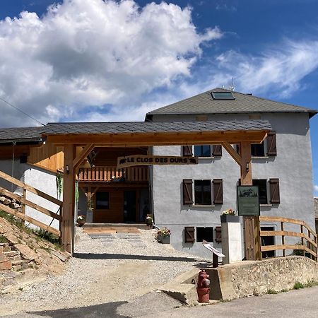 Maison Canelle Le Clos Des Ours Matemale Exterior photo